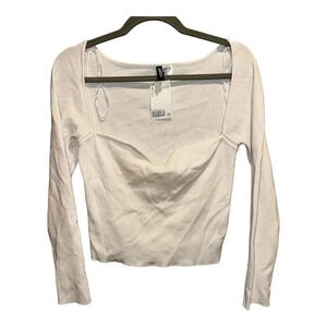 NWT Forever 21 Cropped Sweetheart‎ Long Sleeve